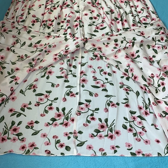 BEACH PARTY floral maxi dress smocked stretchy waist tassel strings size XXL - Picture 7 of 16